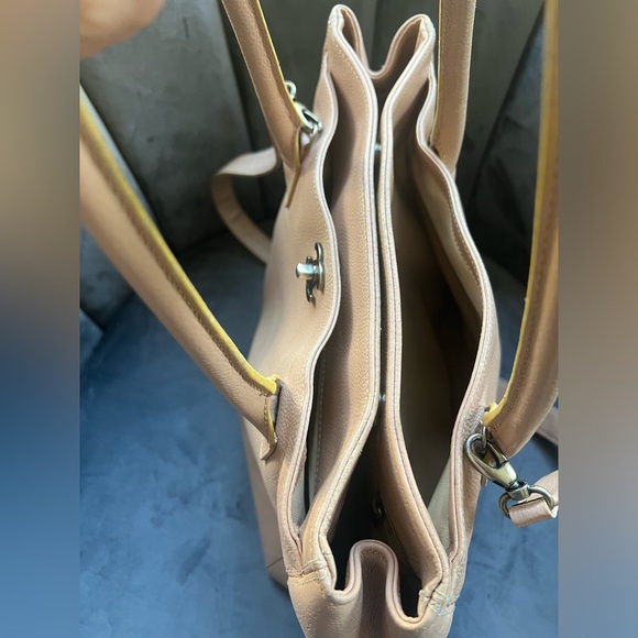 Vintage caviar Chanel Exec Cerf Tote beige - Picture 9 of 16